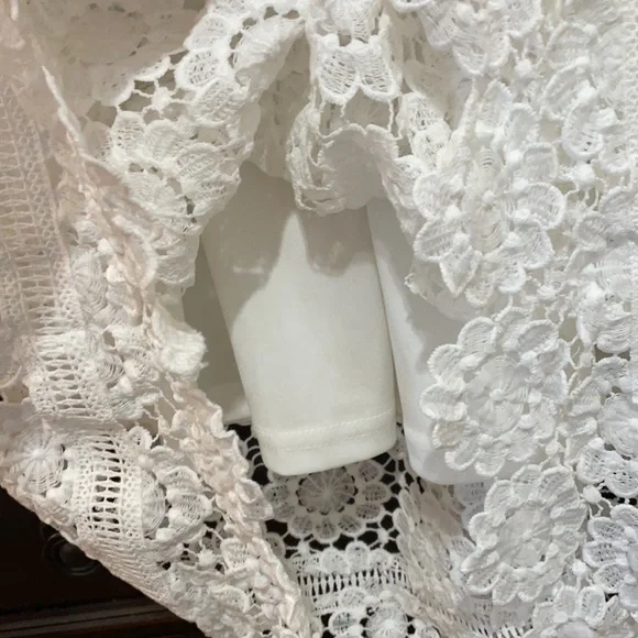 white lace Crocheted dress size 6 - Picture 10 of 11
